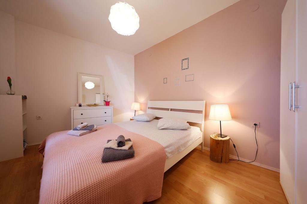 Apartman Bluemarin Appartement Pakoštane Buitenkant foto